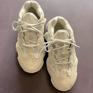 Yeezy 500 blush